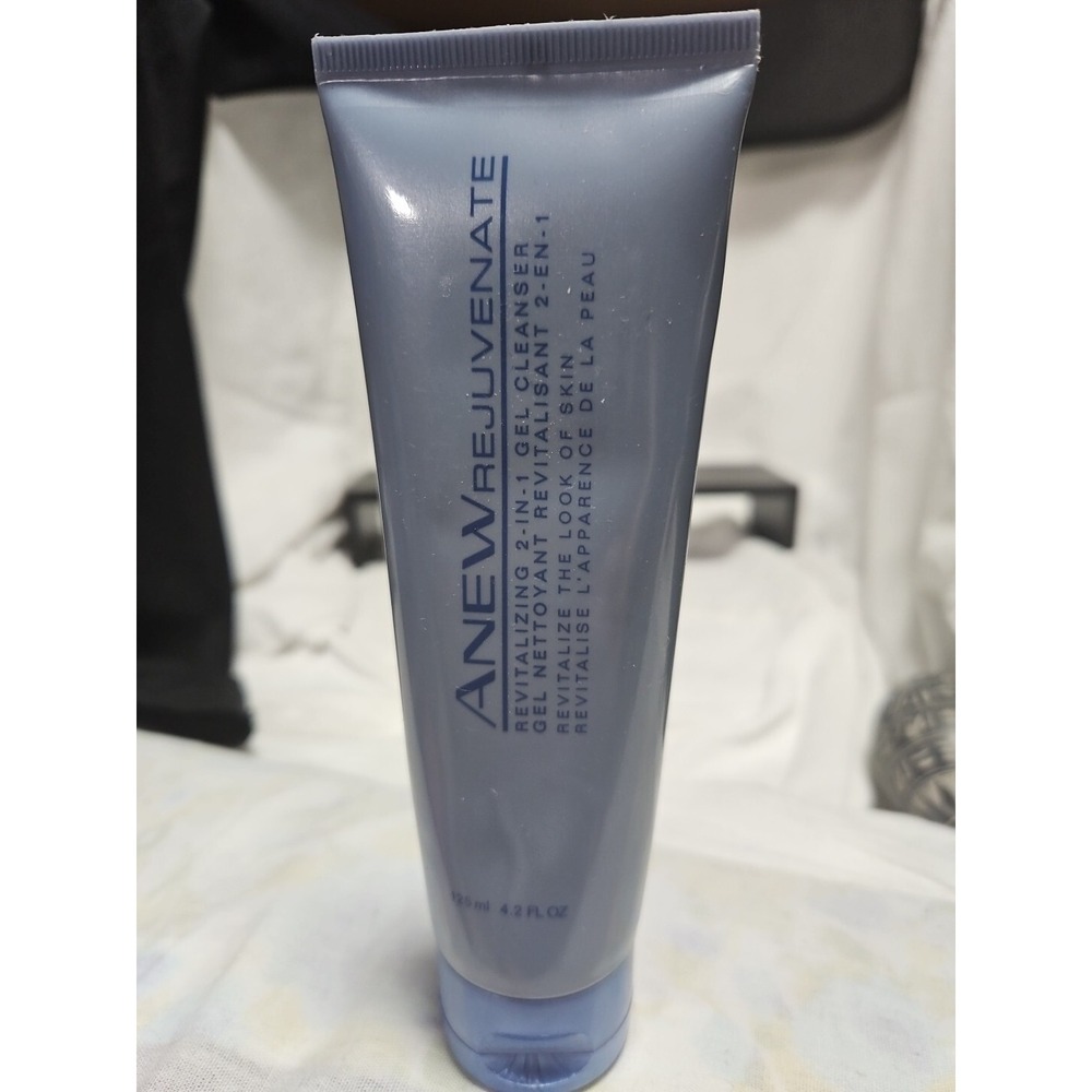 Avon Anew Rejuvenate Revitalizing 2-in-1 Gel Cleanser‎ 4.2 FL OZ - 125 ml